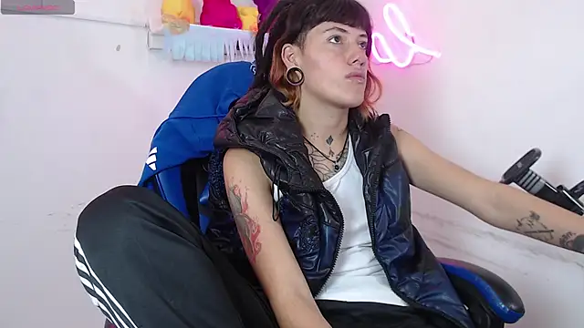  sharlotte777 online show from December 5, 2:29 pm