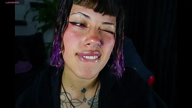  sharlotte777 online show from February 24, 3:43 pm