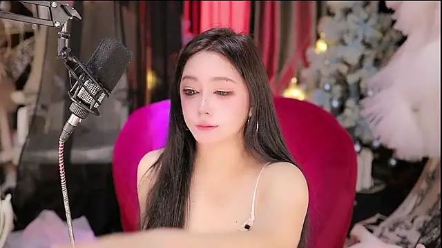 Missy Nana21 online show from June 9, 4:28 pm