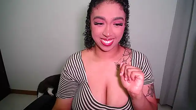 Snapshot of barbara_falcons chatting on September 25, 3:05 am barbara falcons online show from September 25, 3:05 am