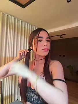 carolynnetrujillo online show from July 2, 4:07 am