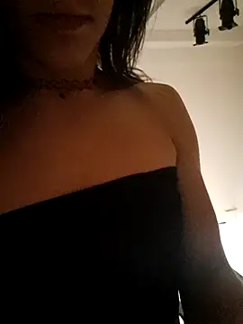 kayliehot online show from June 28, 5:36 am