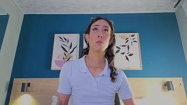 GabyPetit online show from October 21, 7:51 pm