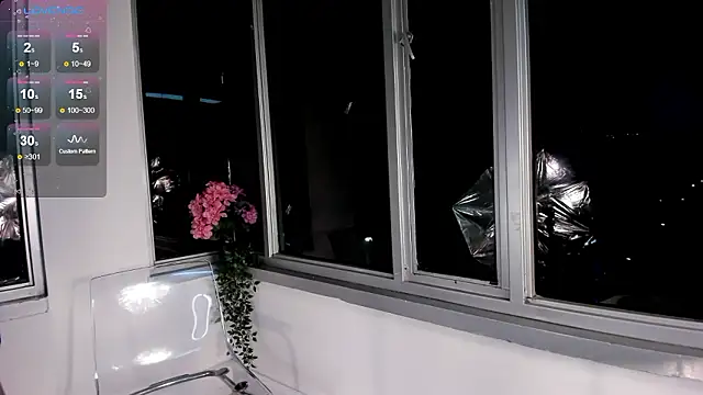 Megan Lim online show from December 2, 10:16 am