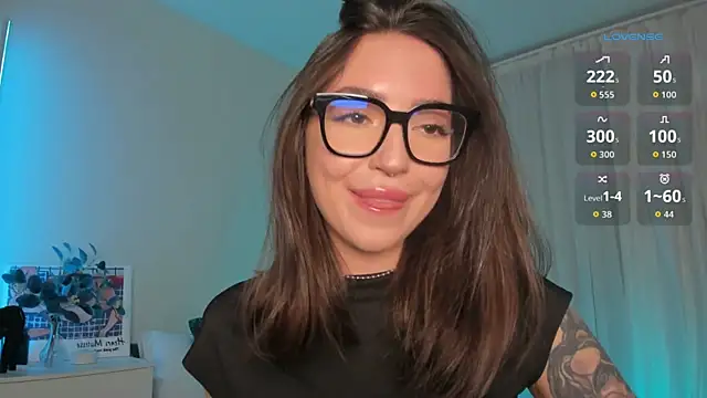 Snapshot of Oh_My_Dianee chatting on October 3, 7:57 am Oh My Dianee online show from October 3, 7:57 am