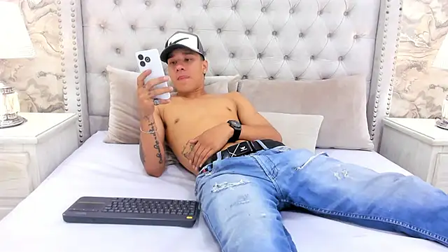 Buda and Cataleya  online show from October 10, 2:33 pm