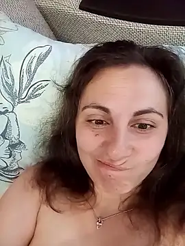 ShelaDiass online show from June 7, 12:39 am