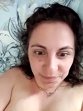 ShelaDiass online show from May 1, 5:21 am