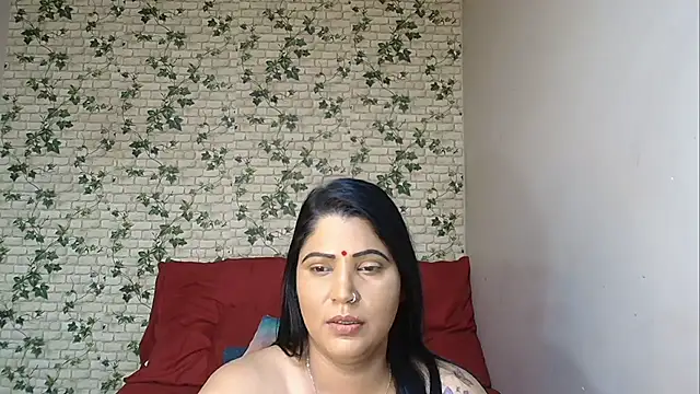Snapshot of XIndianintimacy chatting on September 11, 7:47 pm XIndianintimacy online show from September 11, 7:47 pm