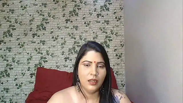 Snapshot of XIndianintimacy chatting on October 5, 7:41 pm XIndianintimacy online show from October 5, 7:41 pm