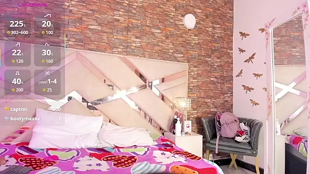 sophie pariss online show from November 17, 4:13 am