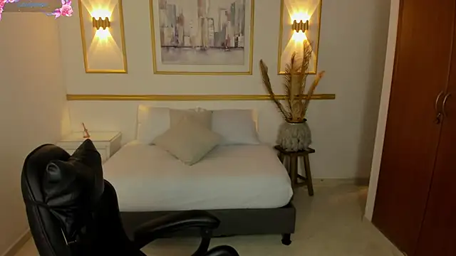 lia sexx19 online show from February 19, 2:22 am