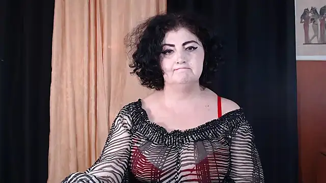 Snapshot of _MissJ_ chatting on September 14, 7:17 am MissJ online show from September 14, 7:17 am