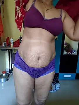 PayalSharmahot143 online show from May 30, 1:47 am