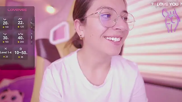 milly kenner online show from February 17, 7:24 pm