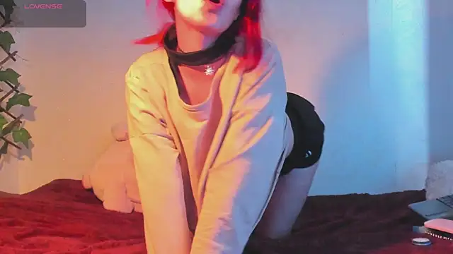 RedMeloddy online show from November 17, 8:31 pm