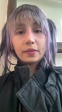 bigbabykiki online show from April 5, 4:17 pm