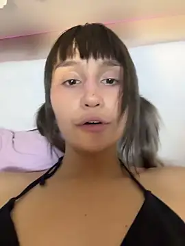 bigbabykiki online show from July 9, 7:27 pm