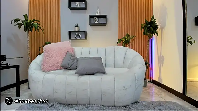 Aixaa charles online show from October 21, 12:09 pm