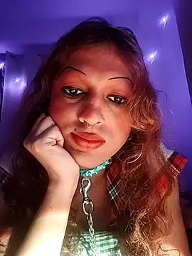 Snapshot of MmmMonikaBabie chatting on September 18, 7:34 pm MmmMonikaBabie online show from September 18, 7:34 pm