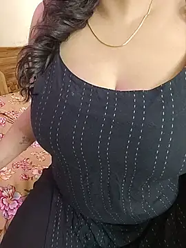 kaamuk shweta online show from July 9, 10:39 am
