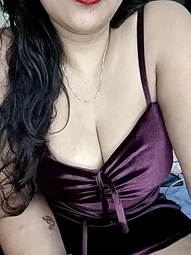 kaamuk shweta online show from October 18, 8:28 am