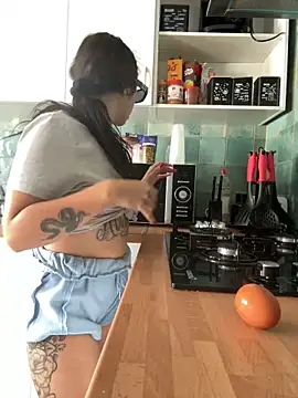 Sarettamiss online show from November 25, 1:13 pm