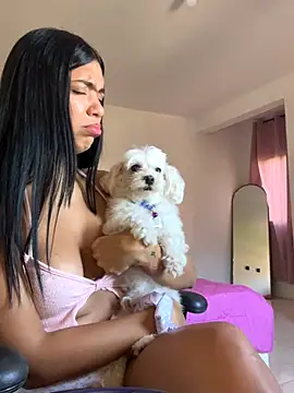 Snapshot of -Naomyy- chatting on October 6, 12:22 pm -Naomyy- online show from October 6, 12:22 pm