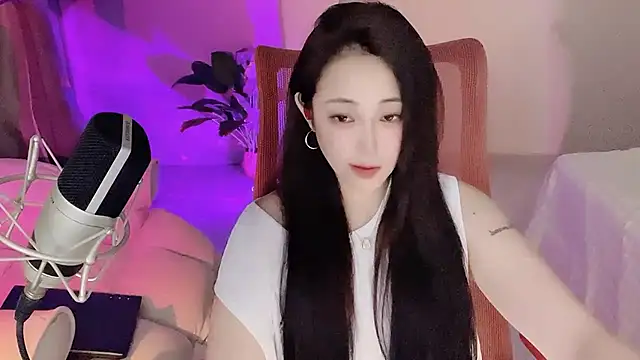 Snapshot of Daisy-77 chatting on September 13, 7:55 pm Daisy-77 online show from September 13, 7:55 pm