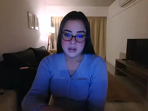 maliamiller online show from July 17, 10:13 pm