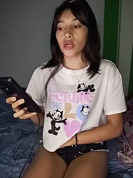 Cute-Yeye online show from June 16, 10:55 pm
