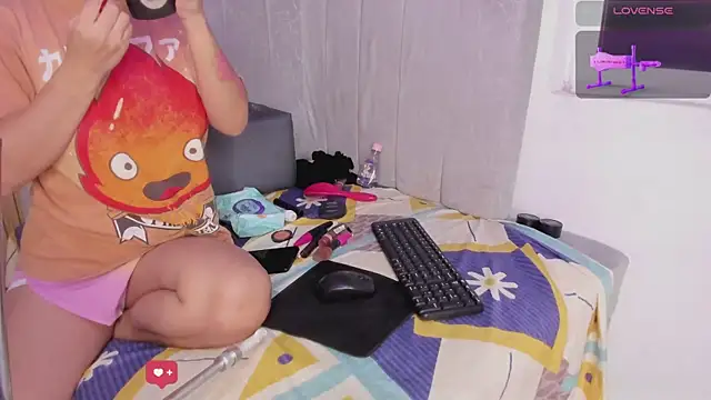 celeste jhons online show from November 18, 8:54 pm