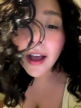 Snapshot of kittyfresita chatting on September 23, 2:32 am kittyfresita online show from September 23, 2:32 am