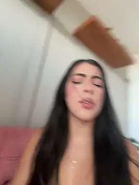 DakotaShelby online show from July 27, 9:34 pm