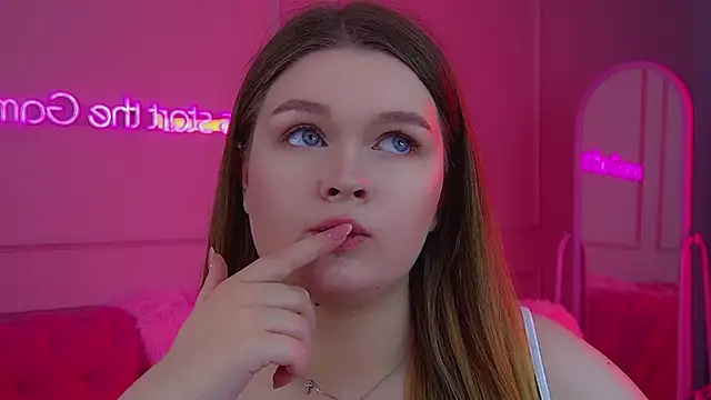 CrystalLyons online show from September 13, 11:29 am