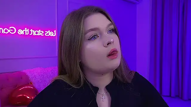 CrystalLyons online show from February 16, 6:30 pm