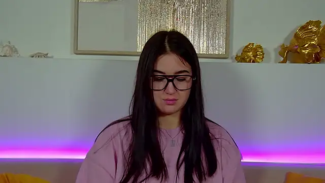 ChristinaMilton online show from November 7, 6:13 pm