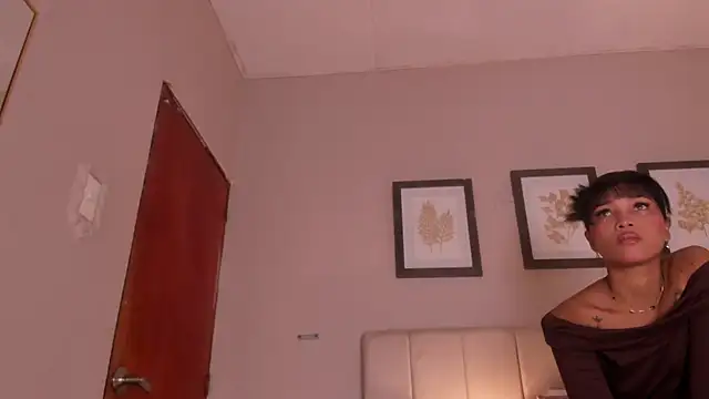 dani skinny  online show from May 22, 11:41 am