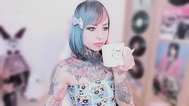 NikkiRamone online show from February 2, 11:42 am