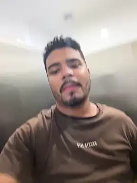 thiagowes online show from April 3, 12:52 am