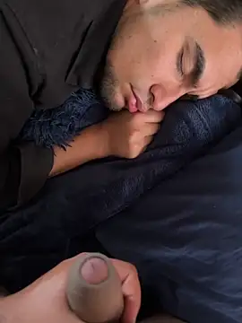 thiagowes online show from October 19, 7:27 pm