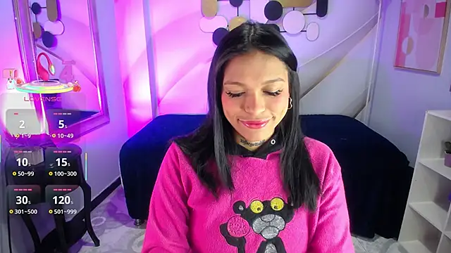 Snapshot of samantha_simur chatting on October 15, 11:57 am samantha simur online show from October 15, 11:57 am