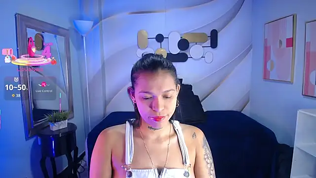 Snapshot of samantha_simur chatting on September 25, 11:53 am samantha simur online show from September 25, 11:53 am