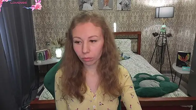 Lill Mary online show from February 20, 4:55 am