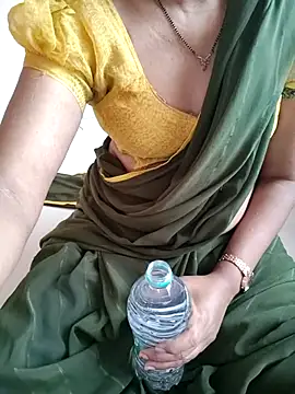 anuradha1432 online show from July 29, 11:21 am
