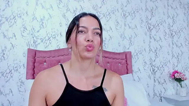 Snapshot of Mia_Malkovaa_ chatting on September 19, 4:28 pm Mia Malkovaa online show from September 19, 4:28 pm