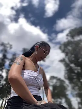 baby lizy online show from February 20, 5:47 pm