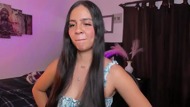 Snapshot of alisa_jhons1 chatting on October 9, 1:10 am alisa jhons1 online show from October 9, 1:10 am