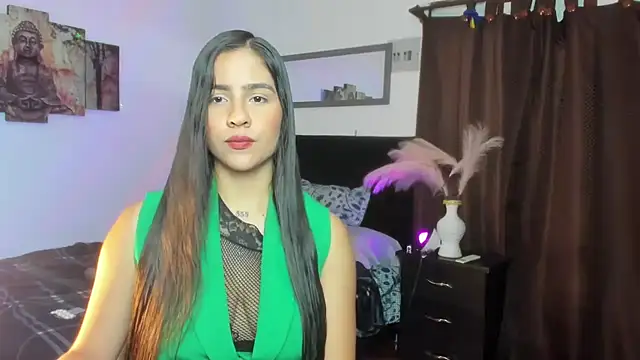 Snapshot of alisa_jhons1 chatting on October 14, 12:35 am alisa jhons1 online show from October 14, 12:35 am