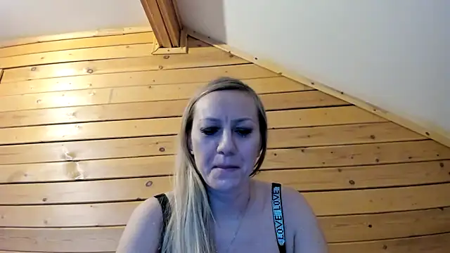 Cookiecutey online show from April 1, 11:55 am